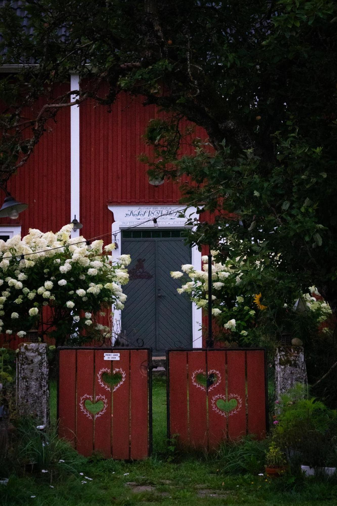 La Maison Rouge De Slaetten Bed And Breakfast Vilshult Exterior photo